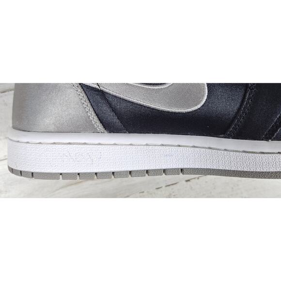 NIKE AIR JORDAN 1 Retro High OG Satin Shadow Wms Sz 9.5 Black Shoes FD4810 010 - Picture 8 of 9
